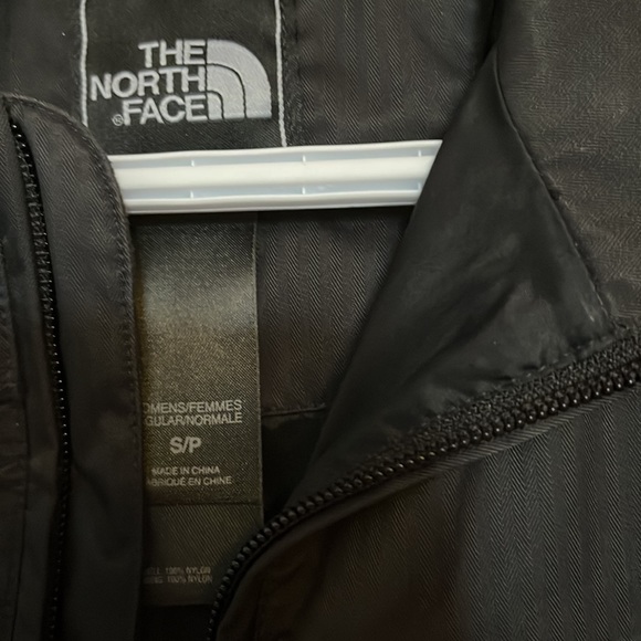 Trench coat - Picture 2 of 4